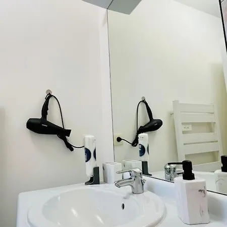 Chic Design Et Securise Avec Parking, Proche Paris I Cdg * Le Bourget